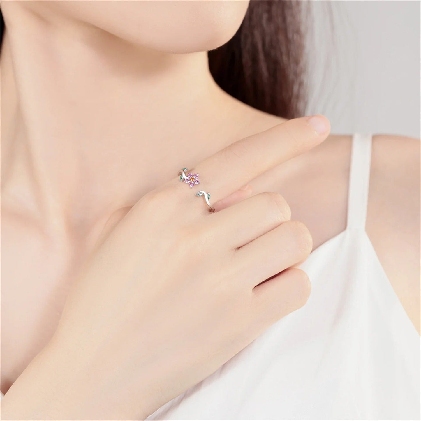 Bright Flower Opening Ring